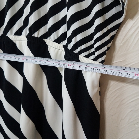 Plus size 18/20 Lane Bryant stripe dress NWT - Picture 7 of 8
